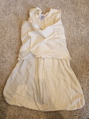 HALO Sleep Sack Swaddle Pod in Cream, Small (3-6 mos)